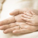 Maternidad paternidad adopción y acogimiento